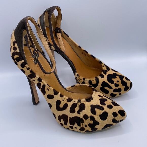 New L.A.M.B. Pounce Leopard Print Calf Hair Asymmetrical D'orsay Platform Pump 7 - Picture 4 of 14